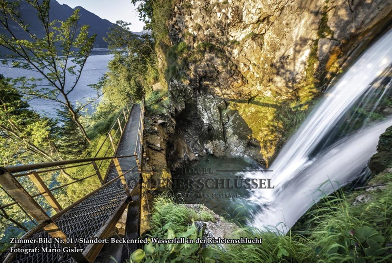 Hotel Restaurant Goldener Schluessel Altdorf Exteriér fotografie
