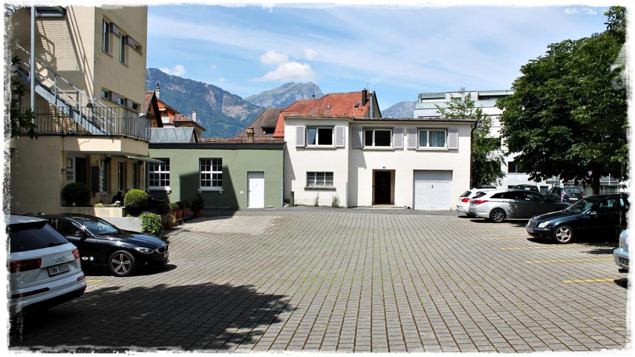 Hotel Restaurant Goldener Schluessel Altdorf Exteriér fotografie
